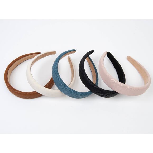 Charmer Headband Soft Padded Black - Picture 3 of 4